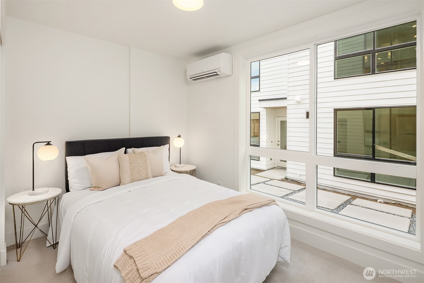 4419 2nd Avenue NE Unit: A