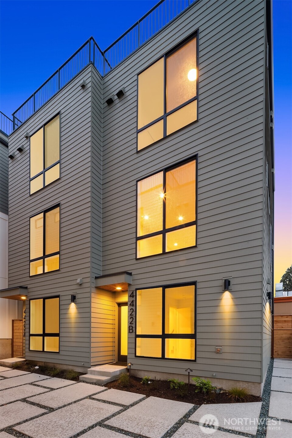 4419 2nd Avenue NE Unit: A