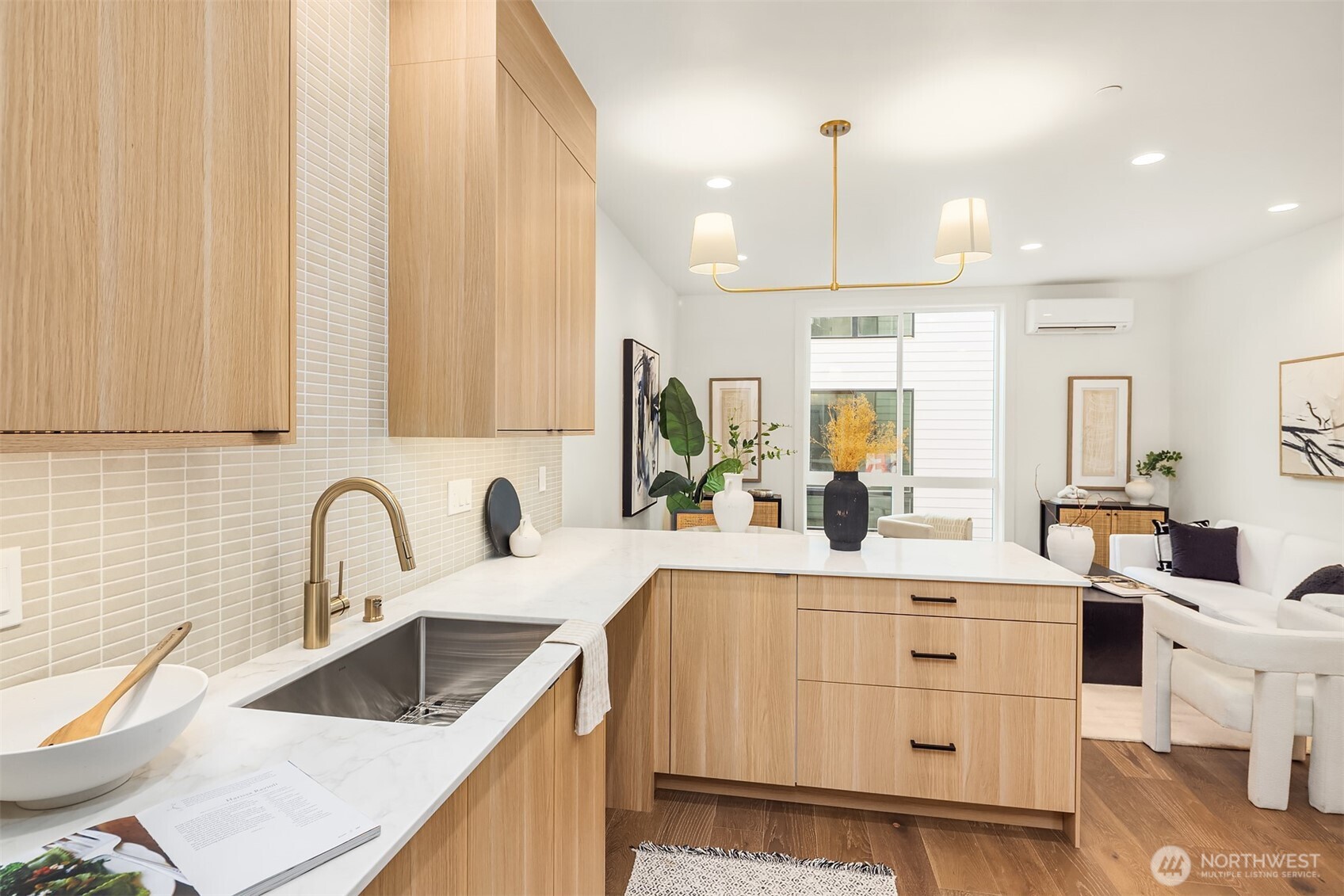 4419 2nd Avenue NE Unit: A