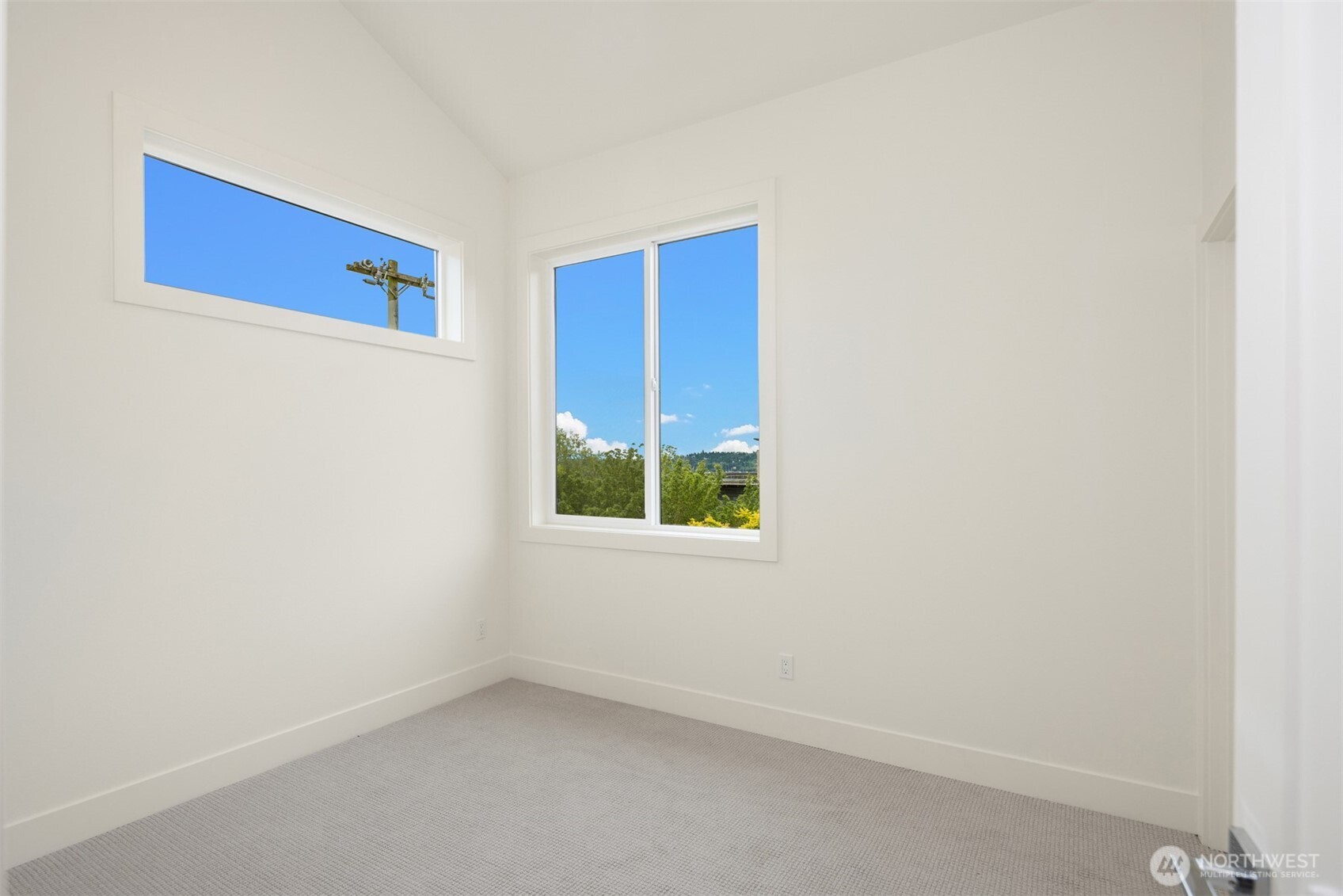 102 NE 44th Street