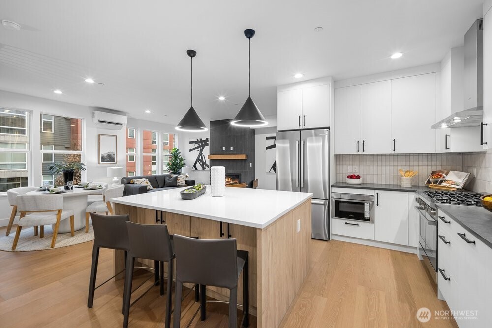 691 NW Locust ST (Homesite #11)