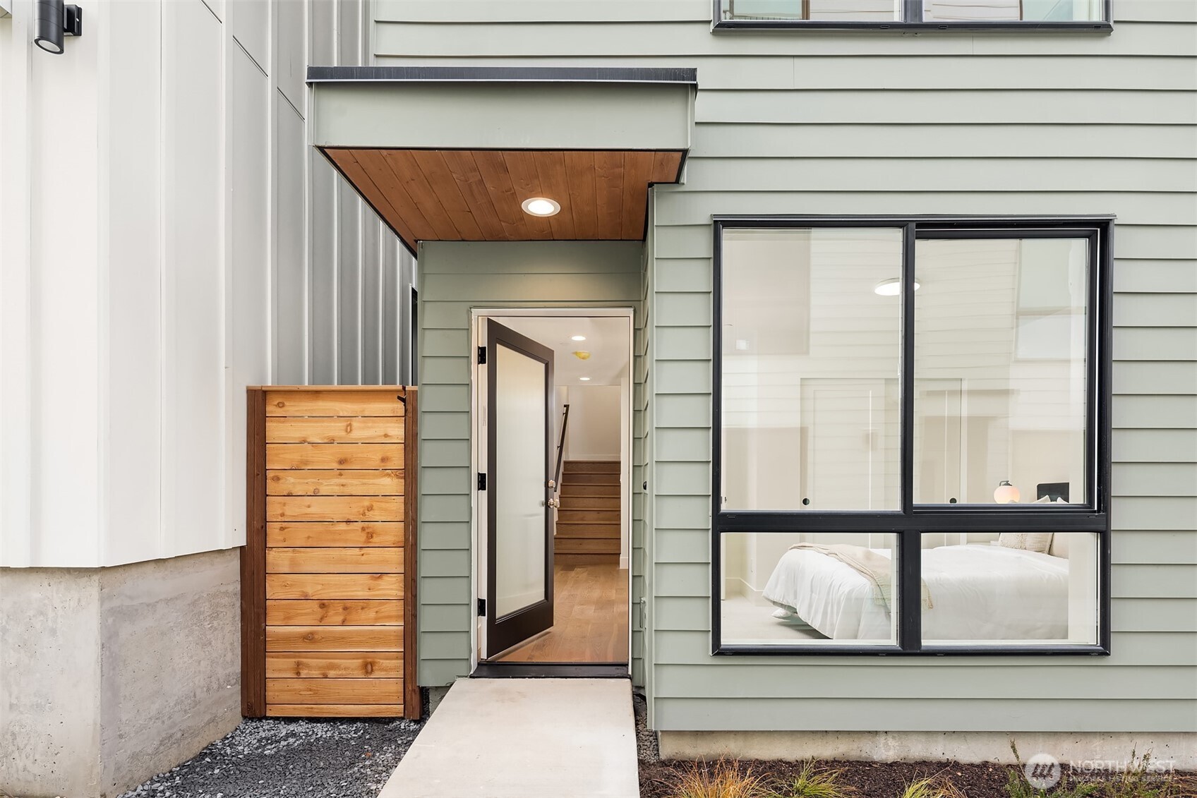 4418 1st Avenue NE Unit: A