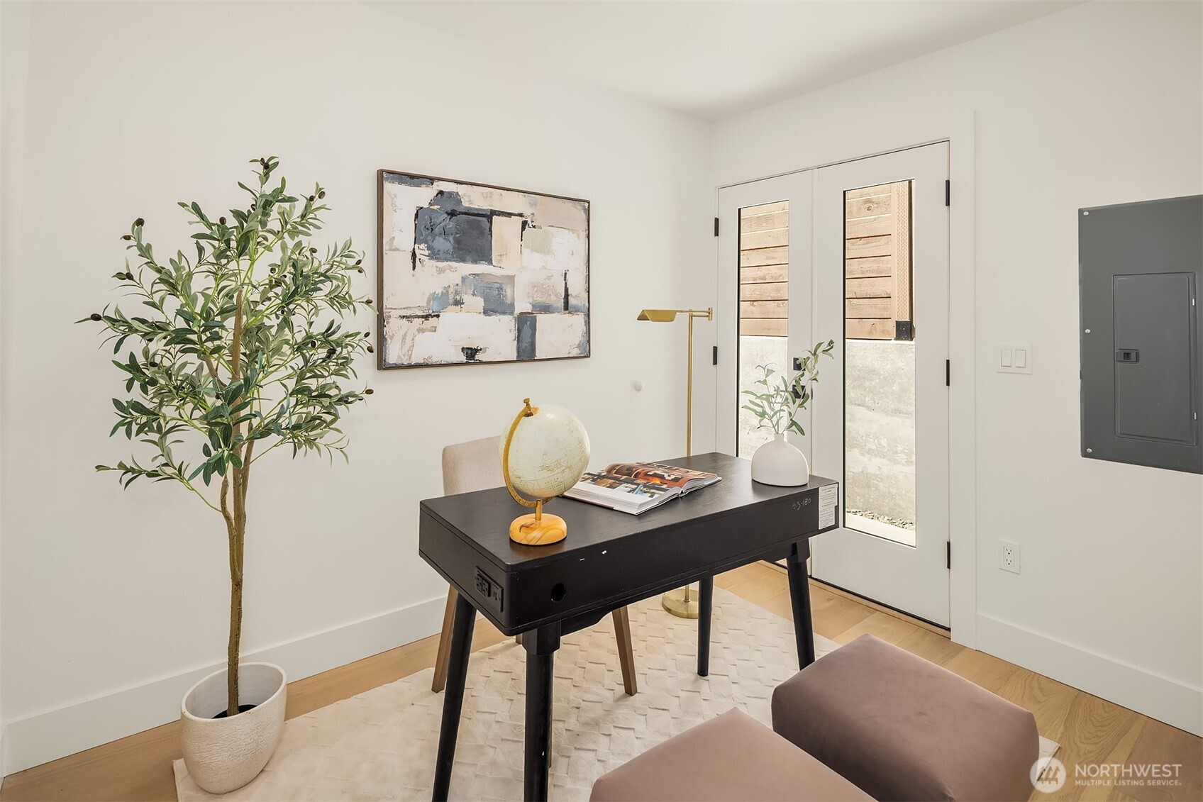 4415 2nd Avenue NE Unit: B