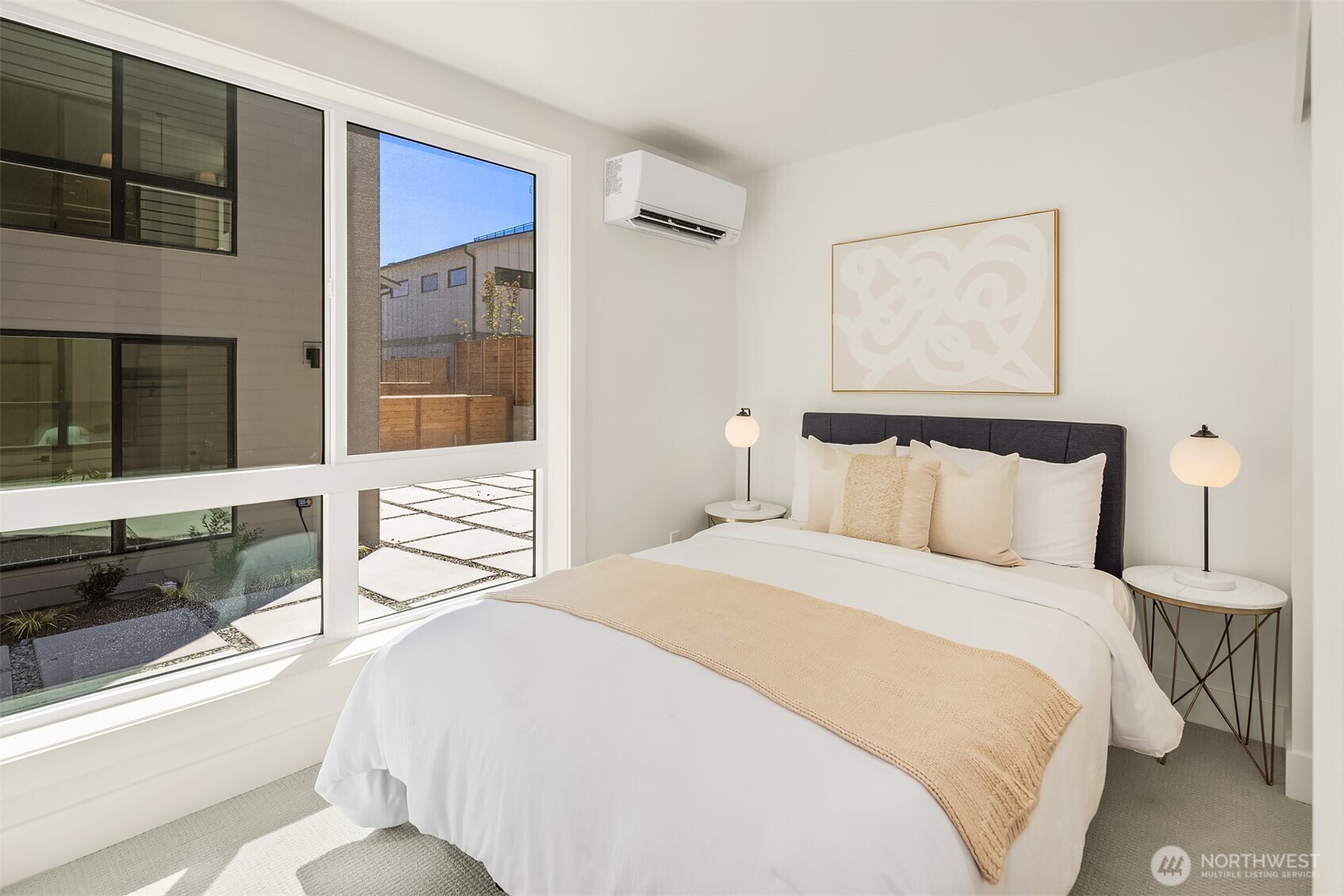 4415 2nd Avenue NE Unit: B