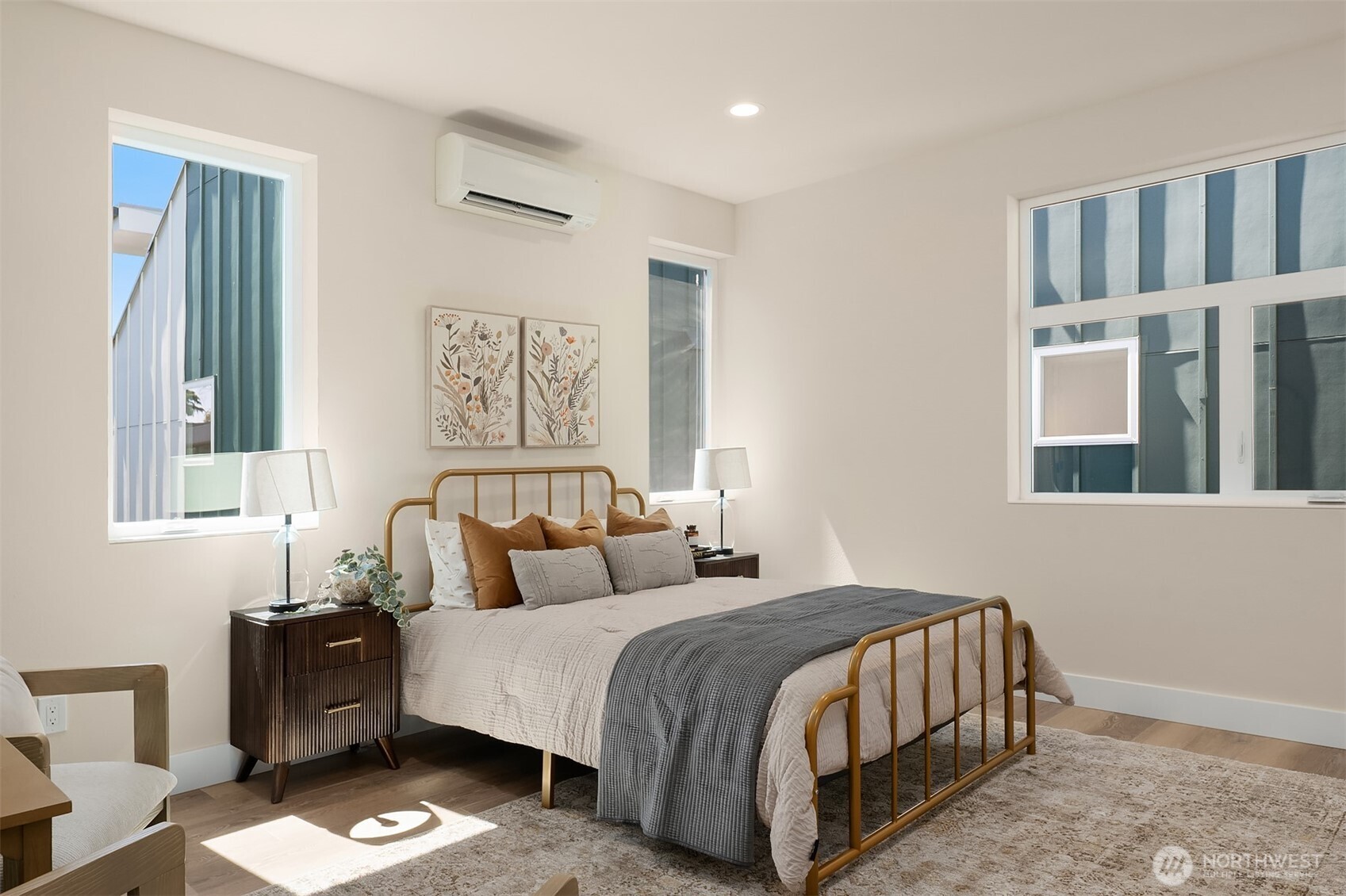 910 15th Avenue Unit: B