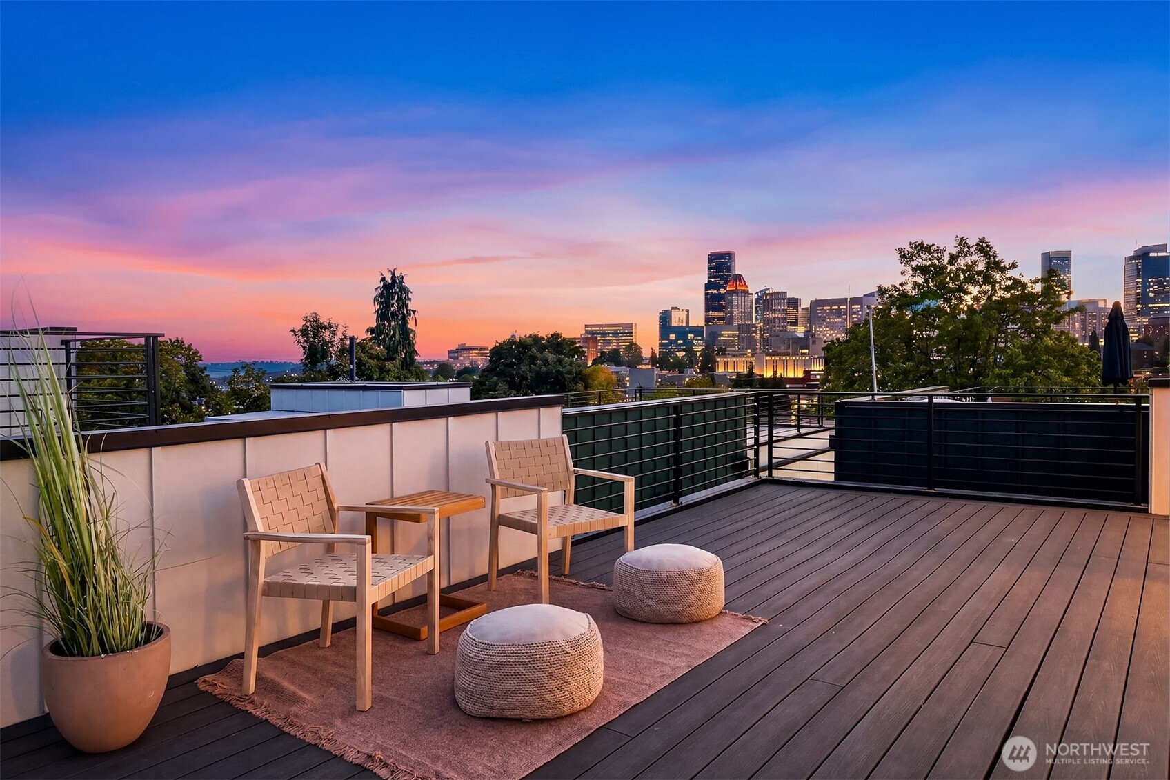 910 15th Avenue Unit: B