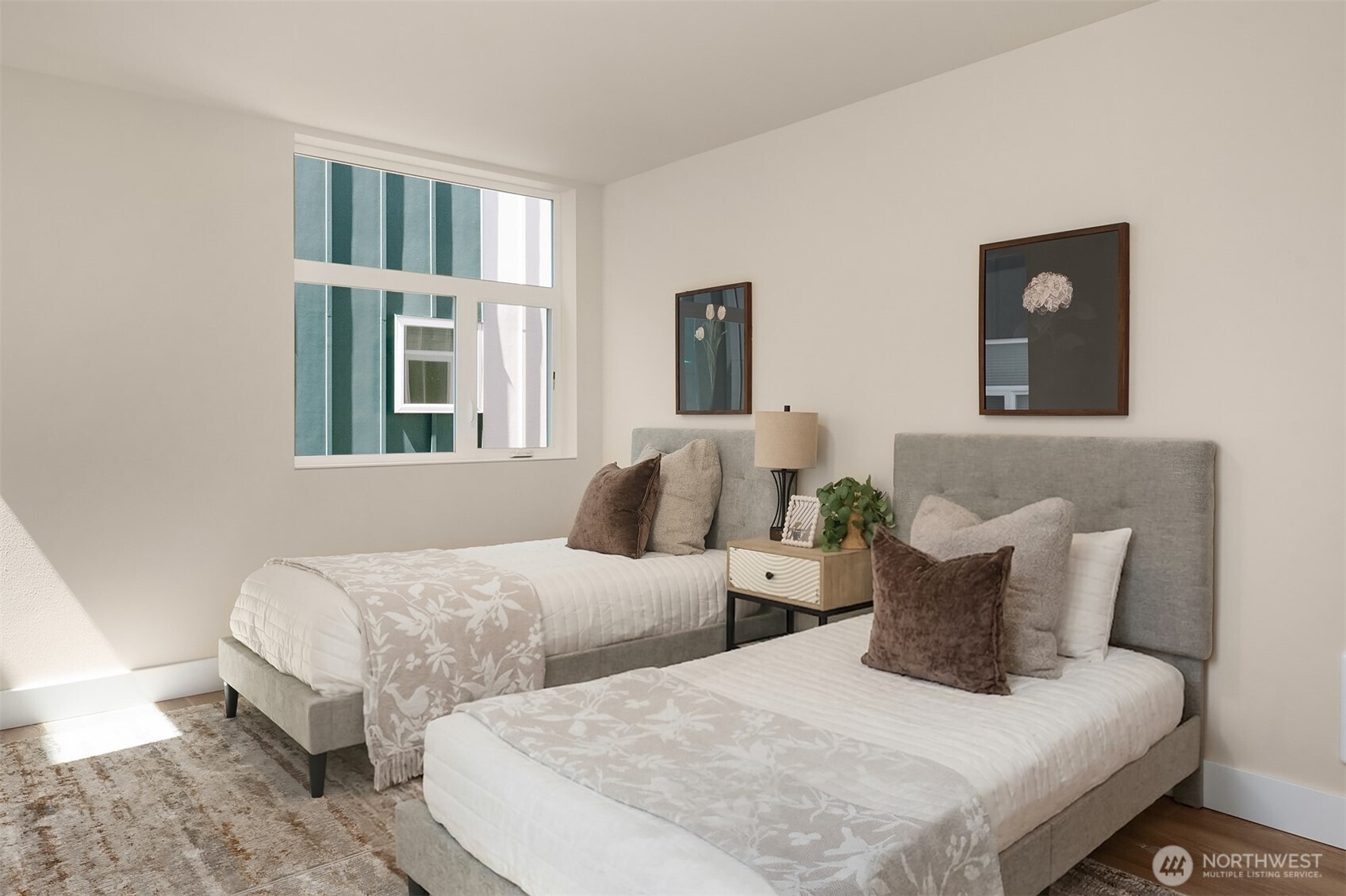 910 15th Avenue Unit: B