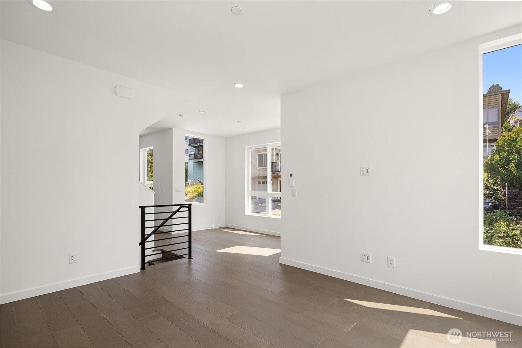 2538 14th Avenue W Unit: E