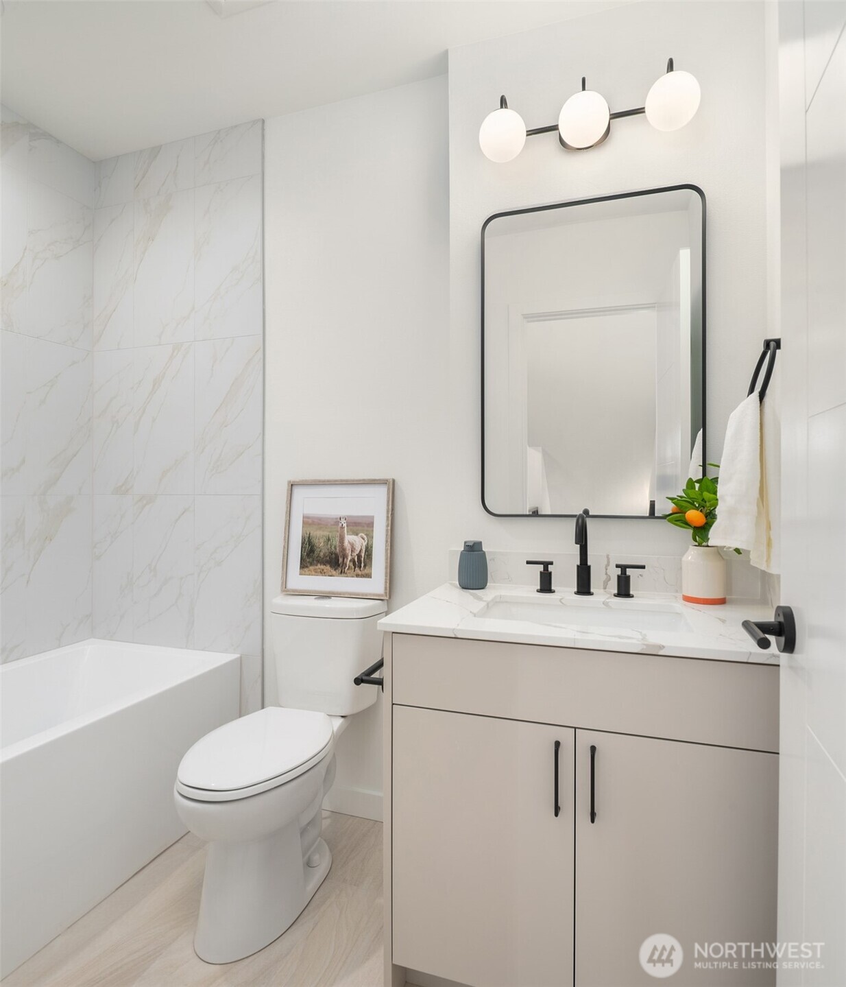 2538 14th Avenue W Unit: C