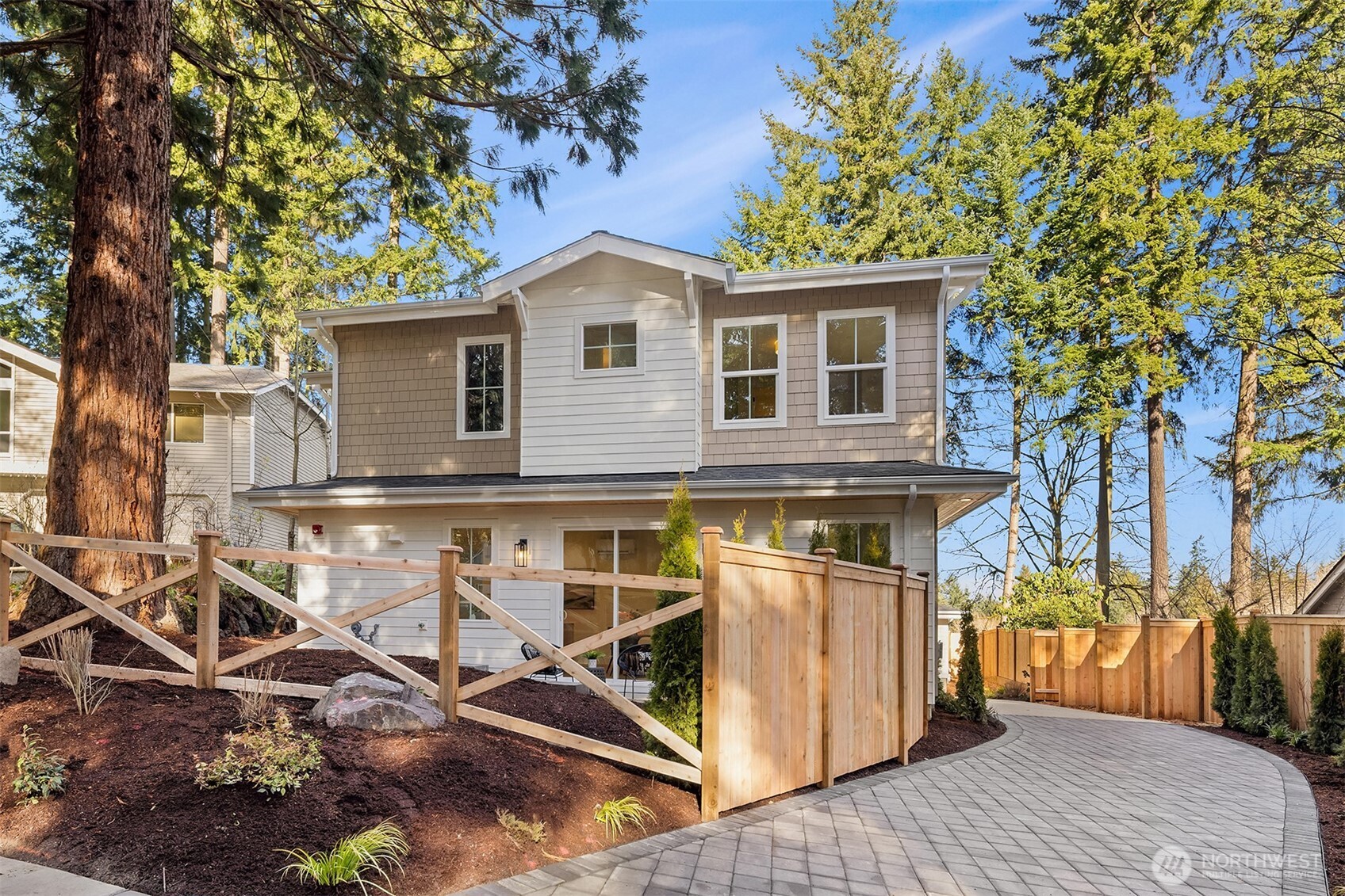 11814 NE 103rd Place
