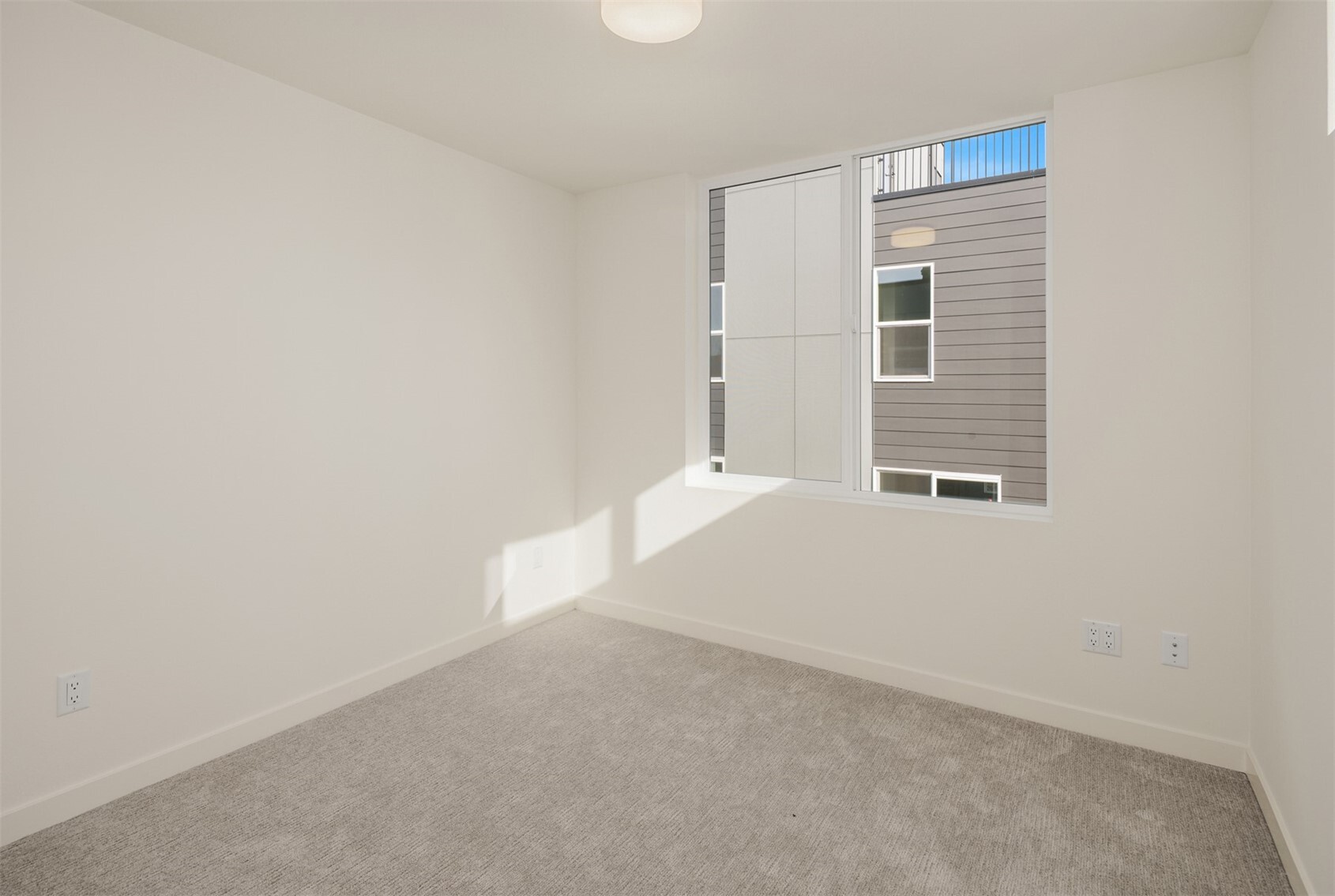 723 15th Avenue Unit: A