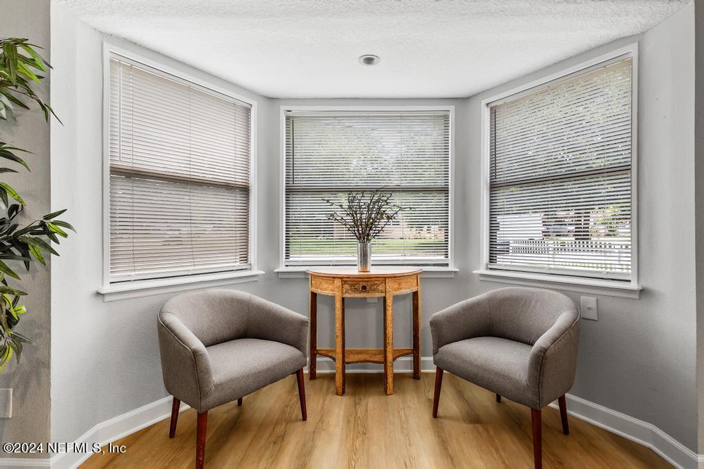 7461 STONEHURST Road N