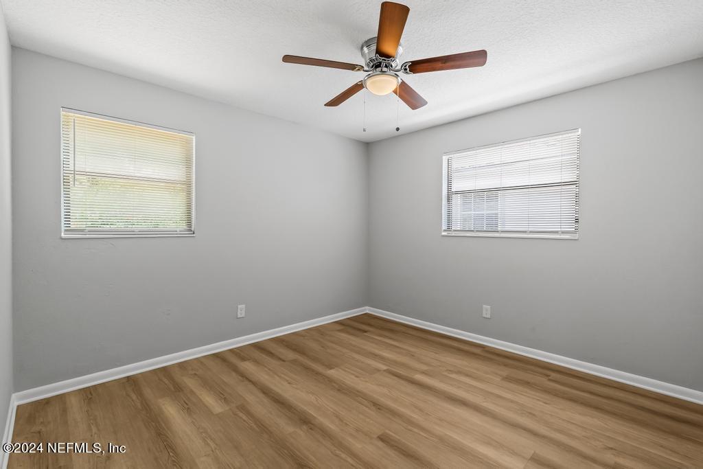 7461 STONEHURST Road N