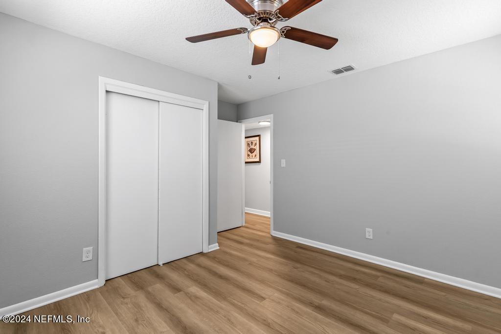 7461 STONEHURST Road N