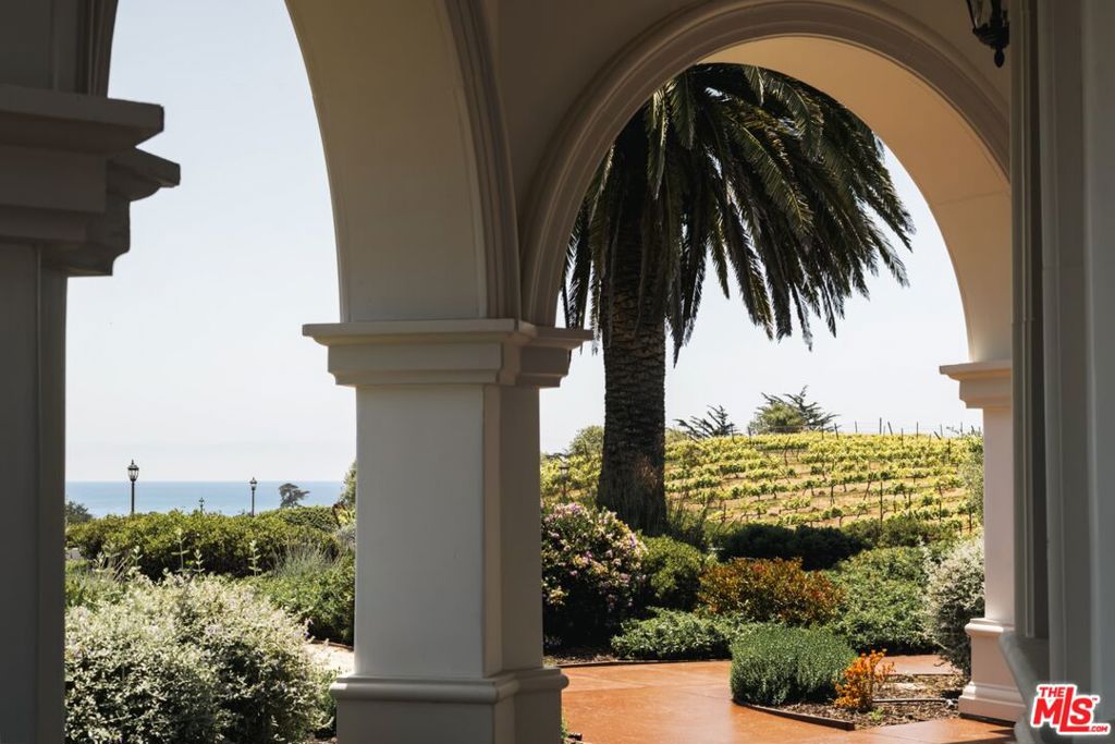 7292 Exotic Garden Drive