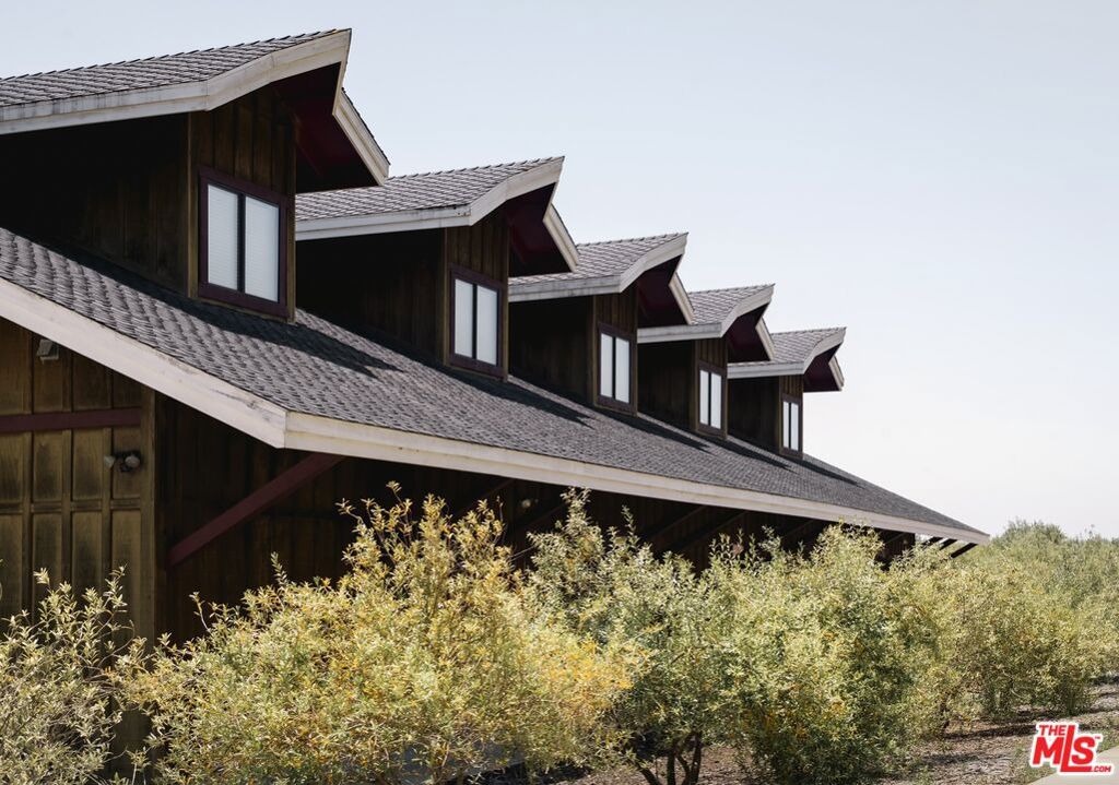 7292 Exotic Garden Drive