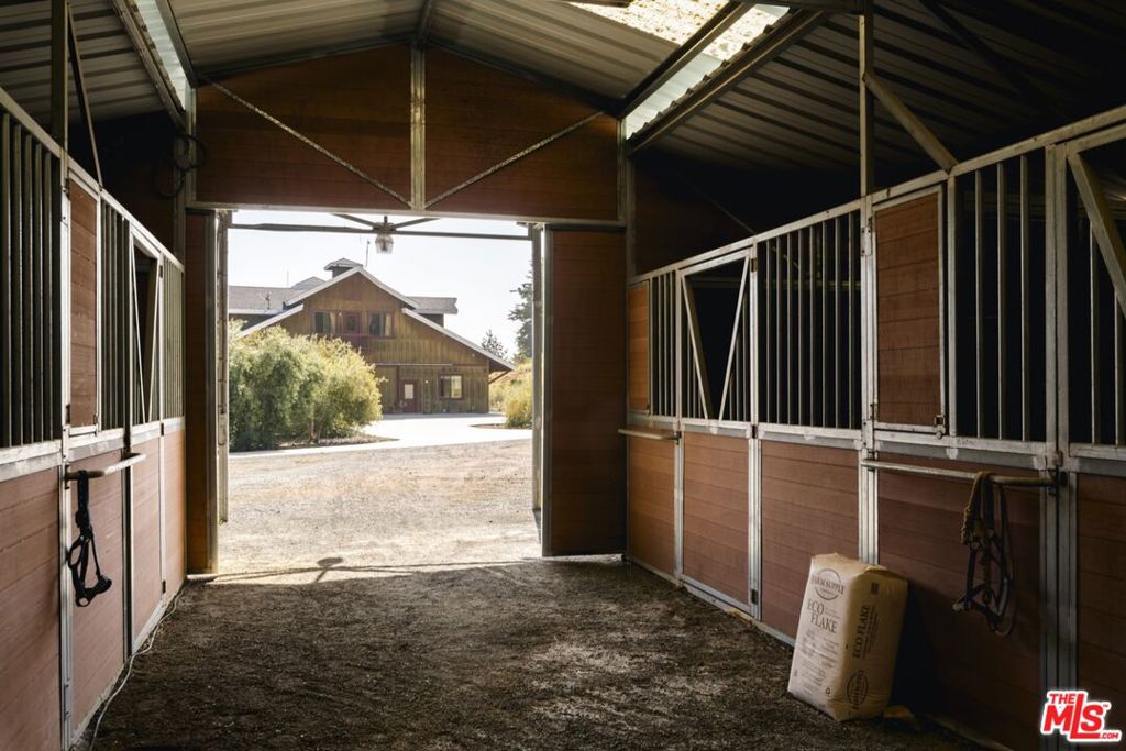 7292 Exotic Garden Drive