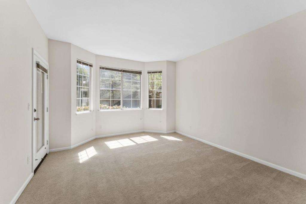 5987 Lake Hennessy Ct Court