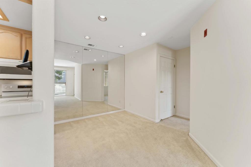 5987 Lake Hennessy Ct Court