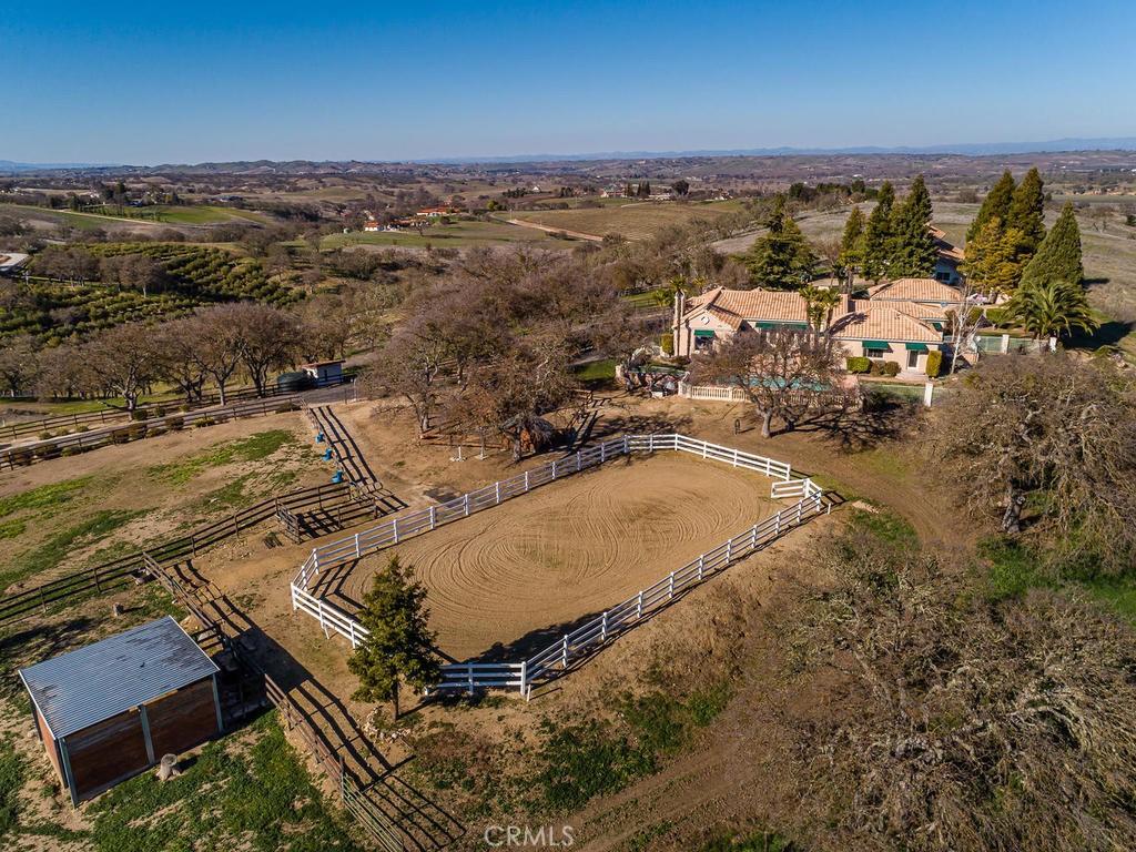 6275 Twin Canyon Lane