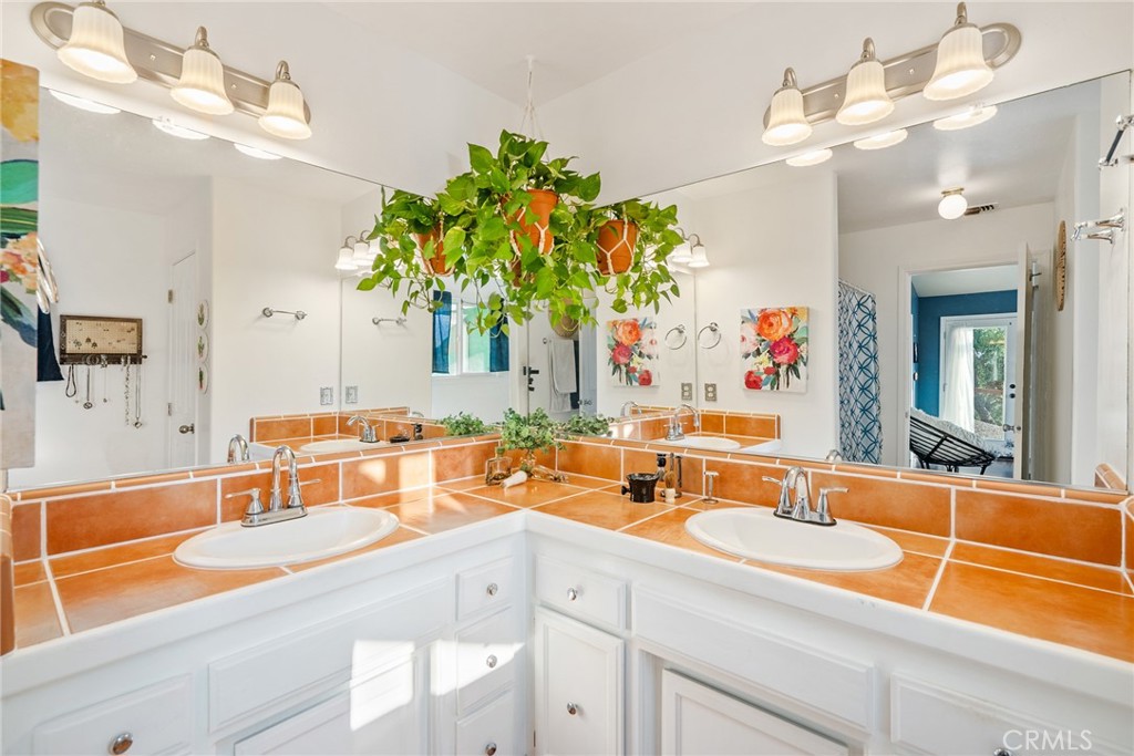 5155 Stagg Hill Place