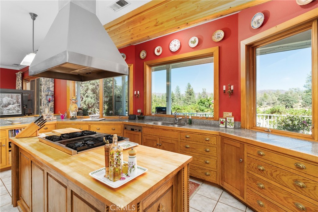 5058 E Whitlock Road