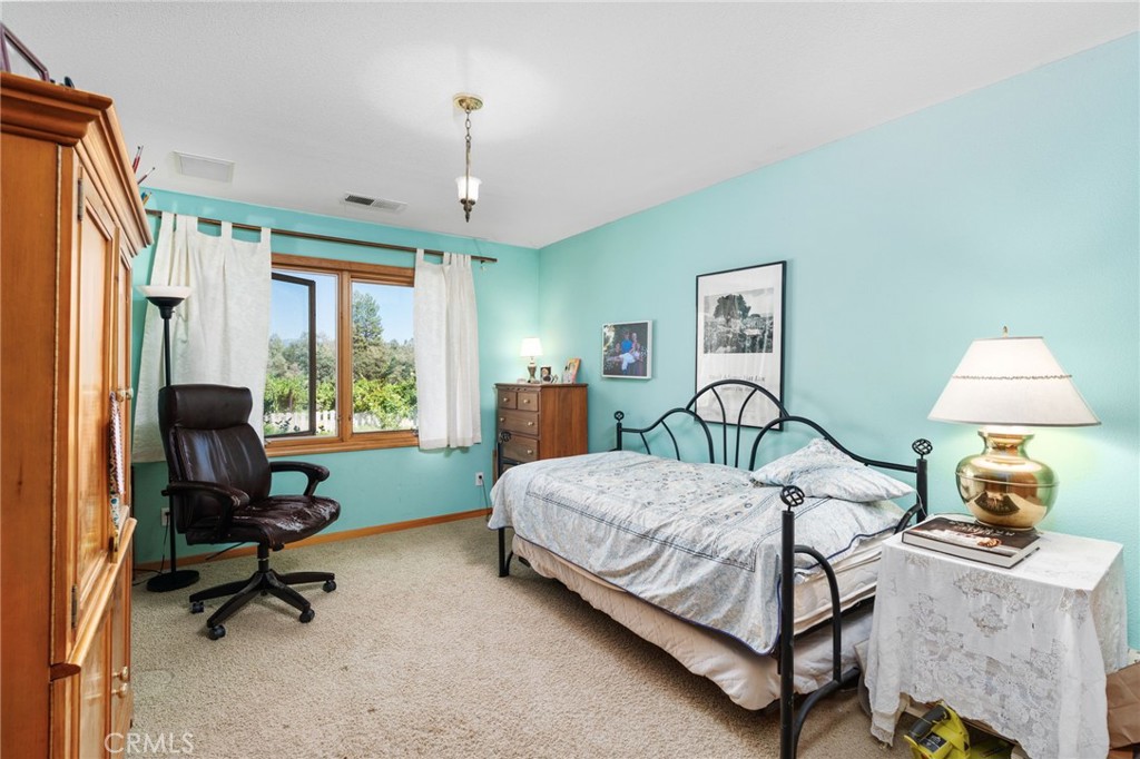 5058 E Whitlock Road