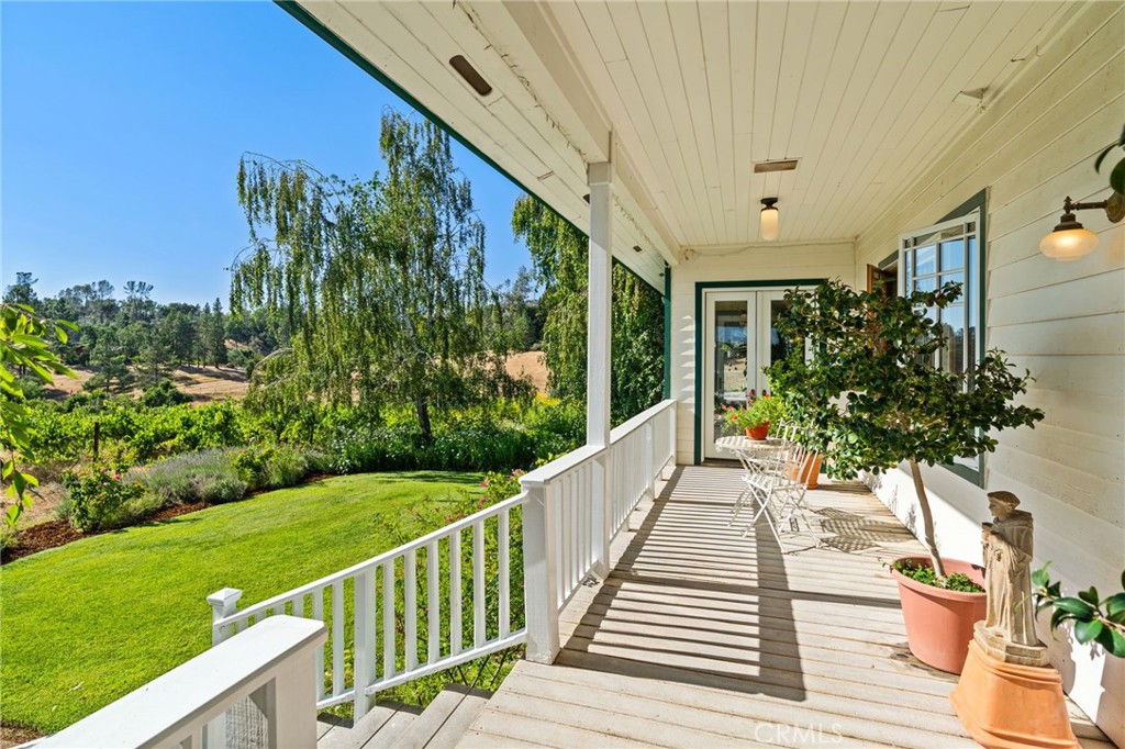 5058 E Whitlock Road