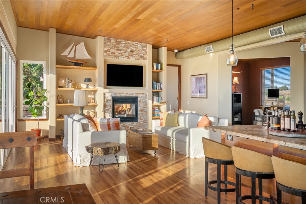 6355 Cerros Pioneros Way