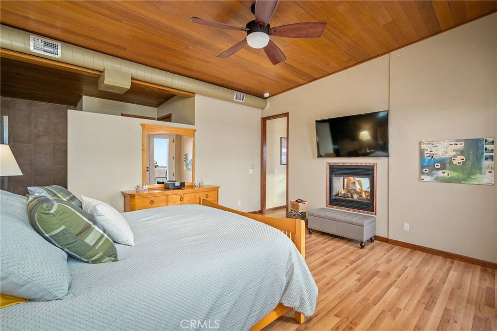 6355 Cerros Pioneros Way