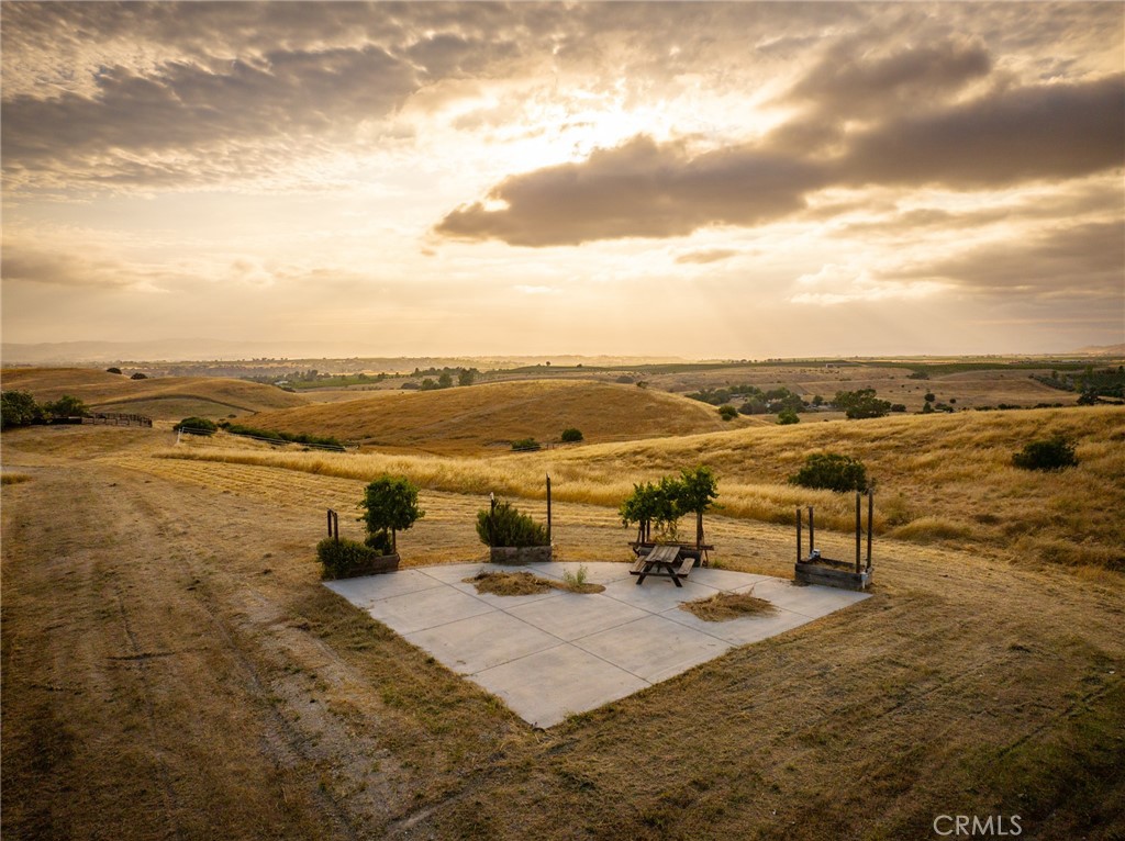 6355 Cerros Pioneros Way