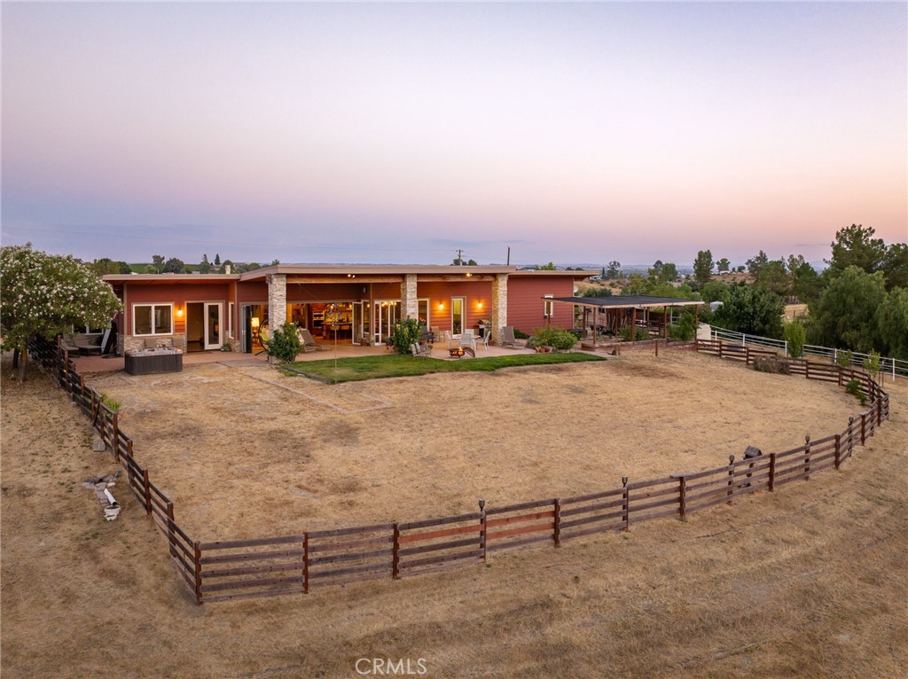 6355 Cerros Pioneros Way