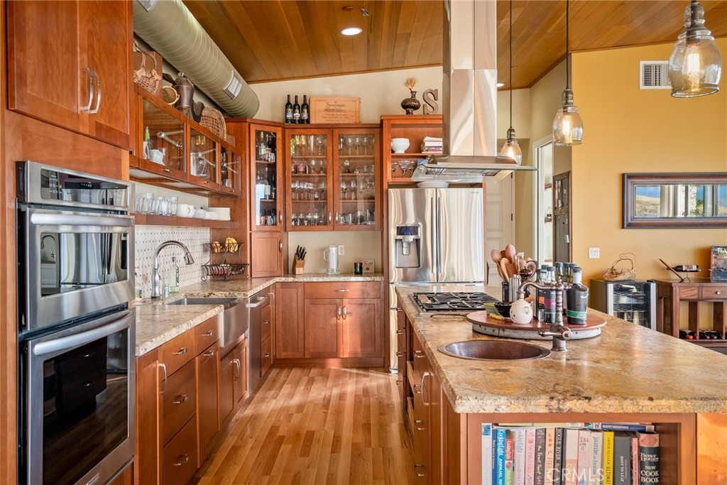 6355 Cerros Pioneros Way