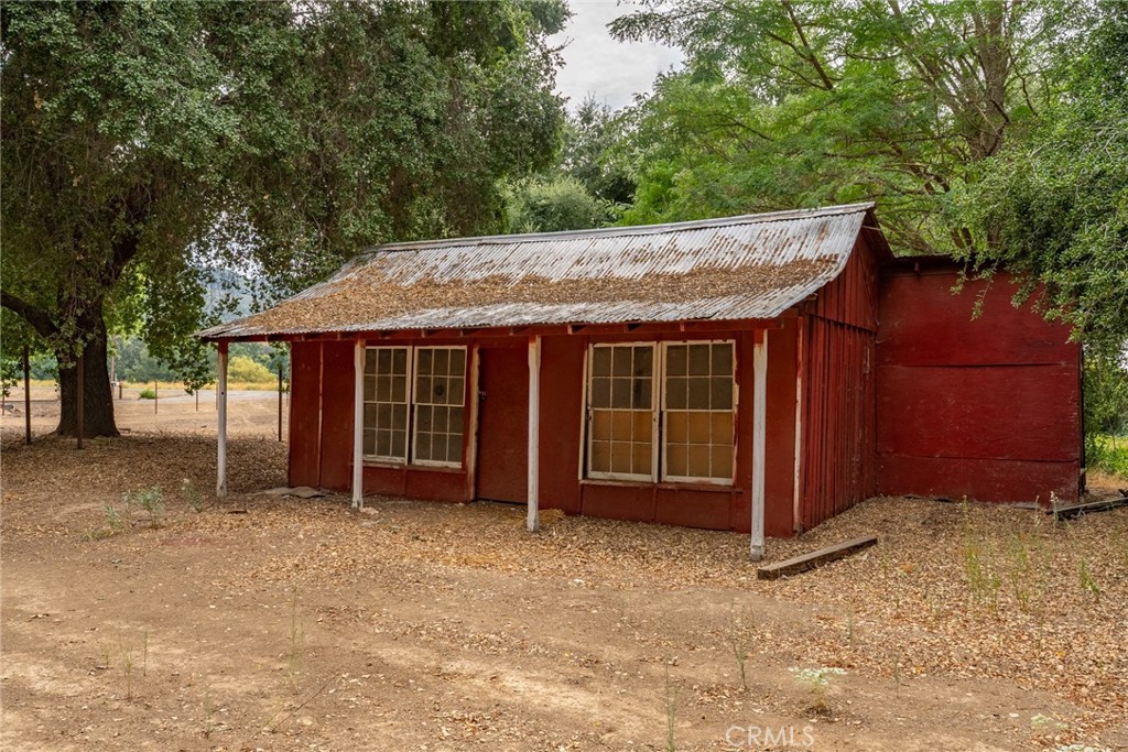 4995 Santa Margarita Lake Road