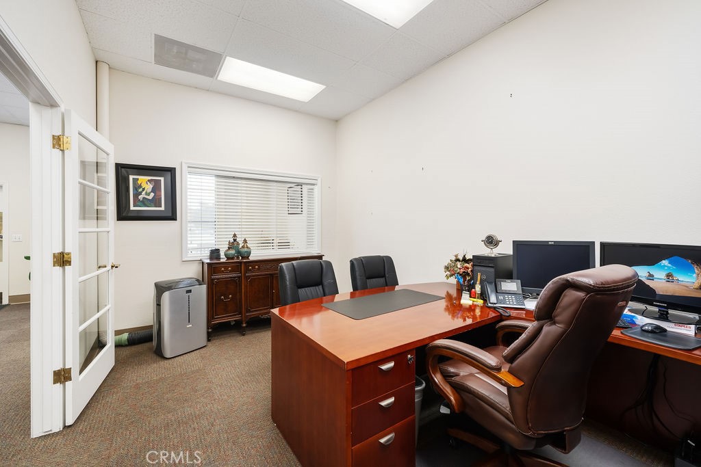 935 Riverside Avenue 1