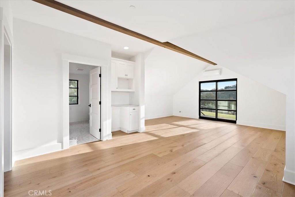 2925 Warm Springs Lane