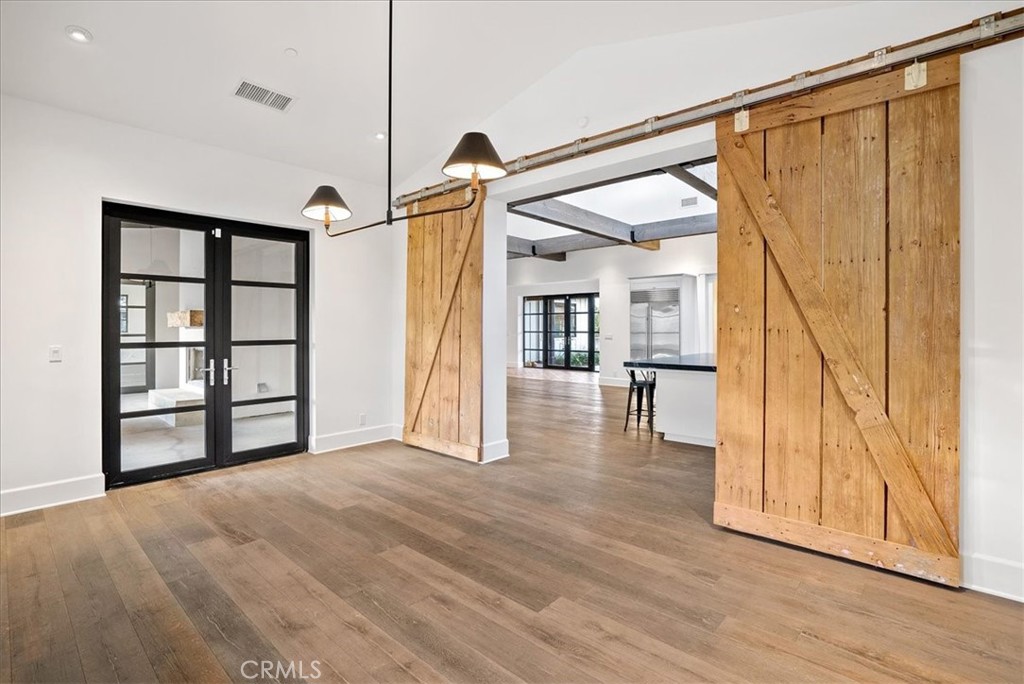 2925 Warm Springs Lane