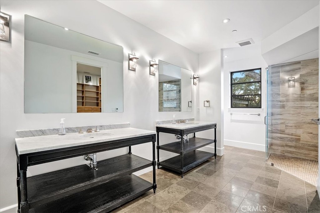 2925 Warm Springs Lane