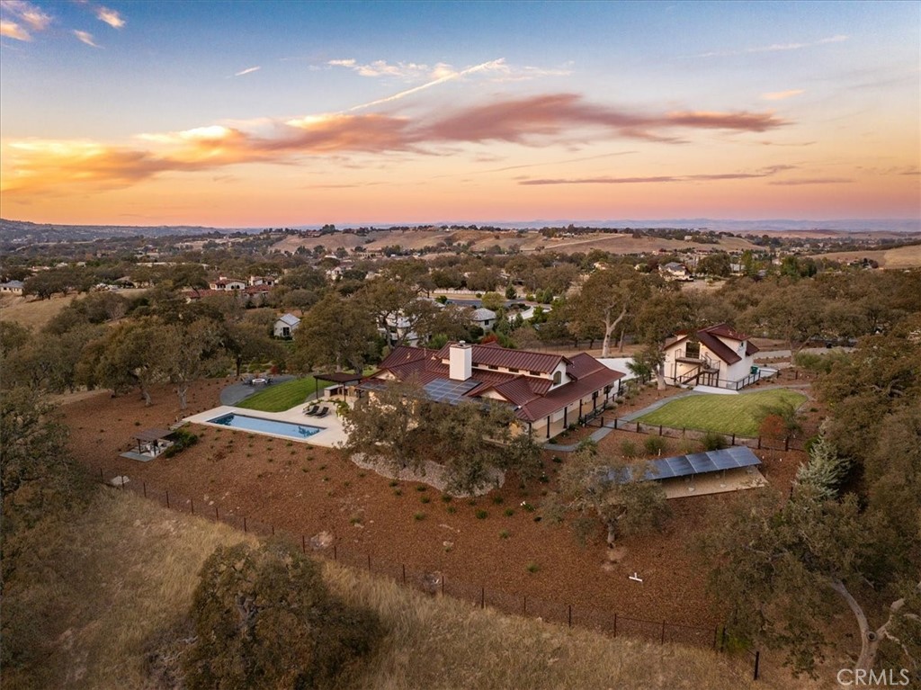 2925 Warm Springs Lane