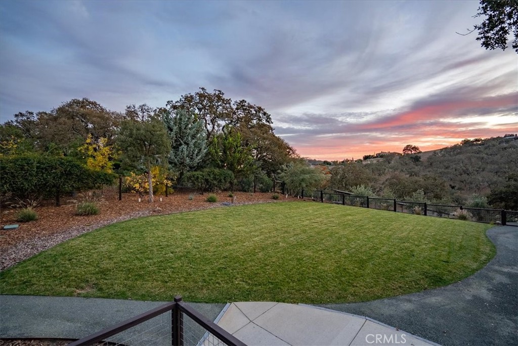 2925 Warm Springs Lane