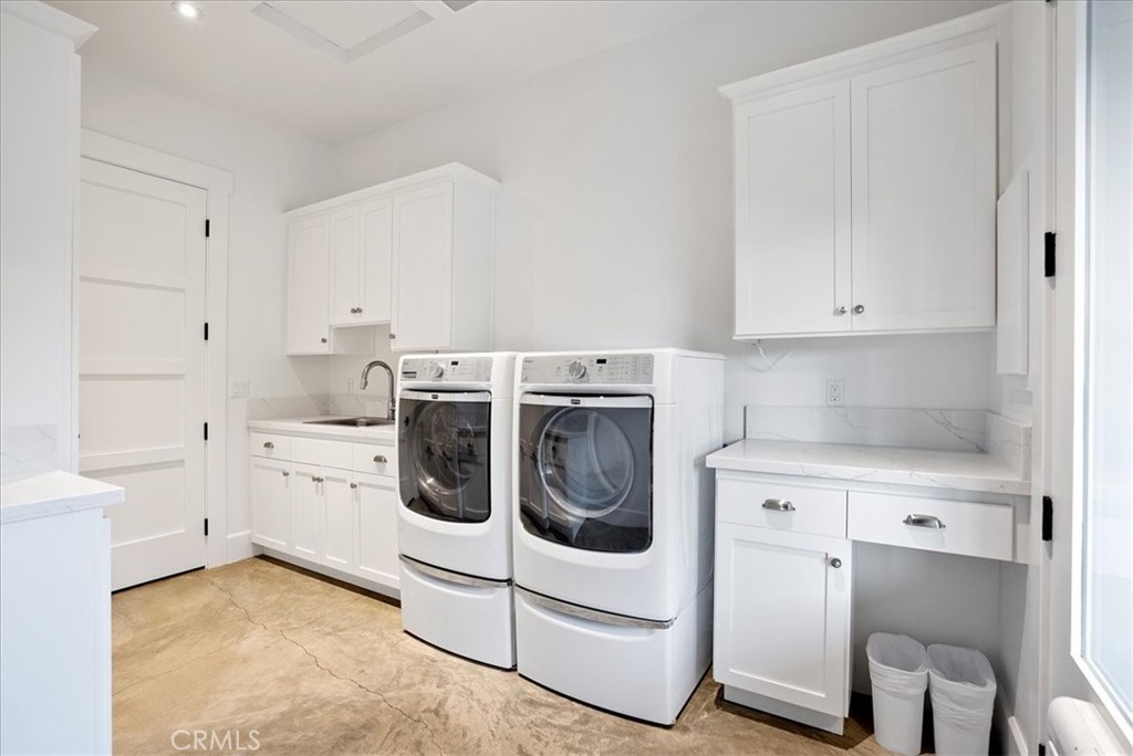 2925 Warm Springs Lane