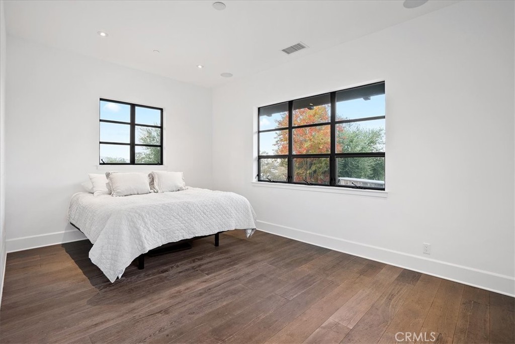 2925 Warm Springs Lane