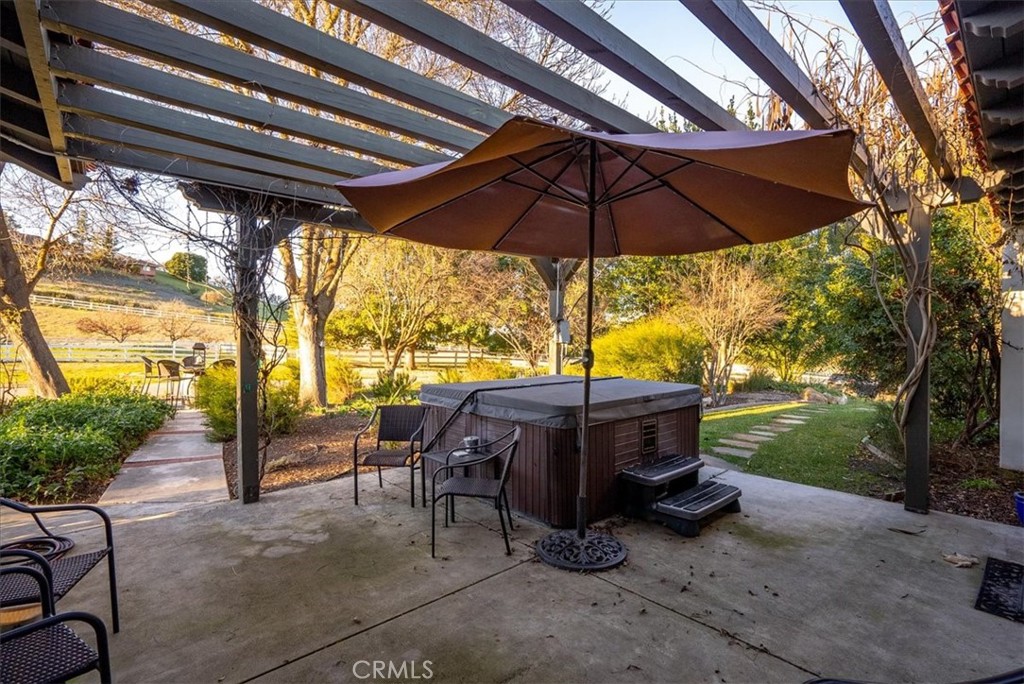 805 Spring Creek Way