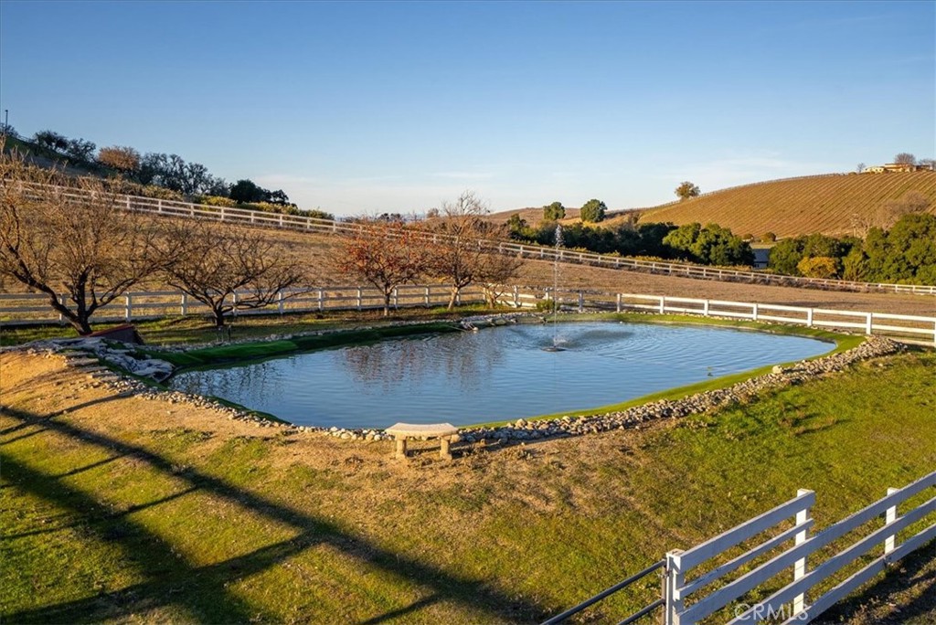 805 Spring Creek Way