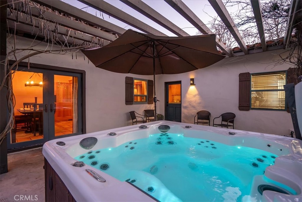 805 Spring Creek Way