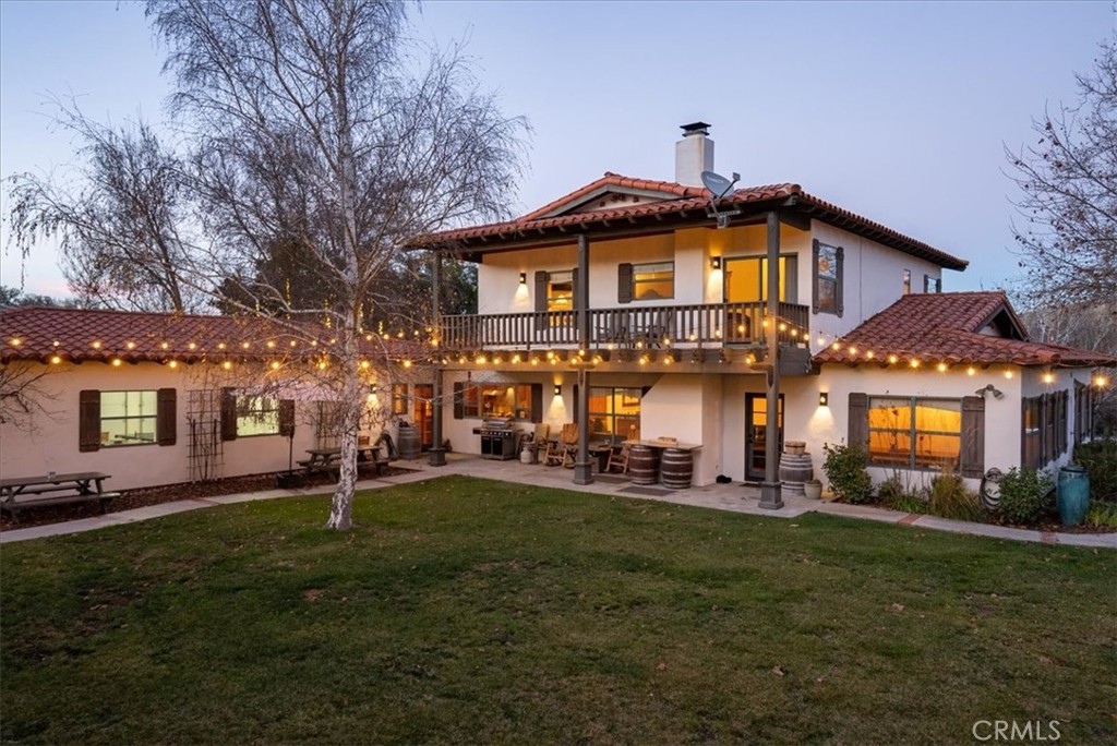 805 Spring Creek Way