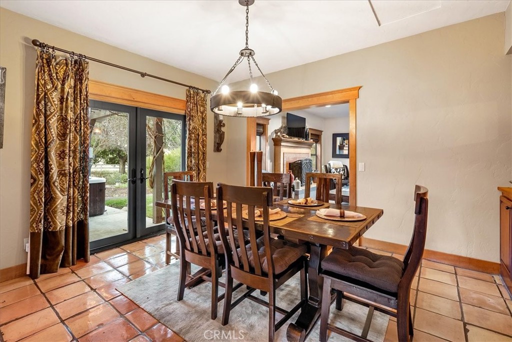 805 Spring Creek Way