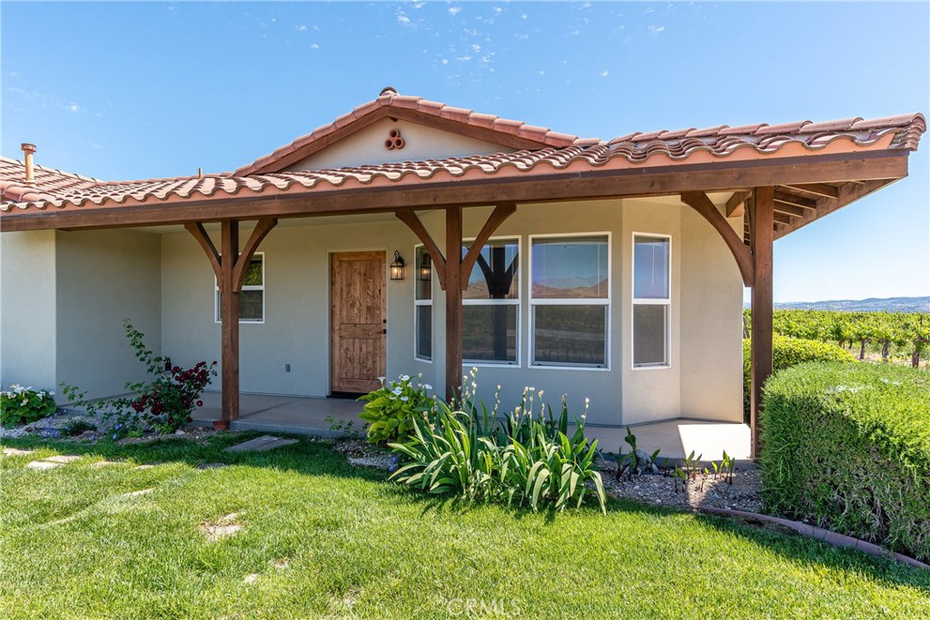 8465 Magdalena Drive