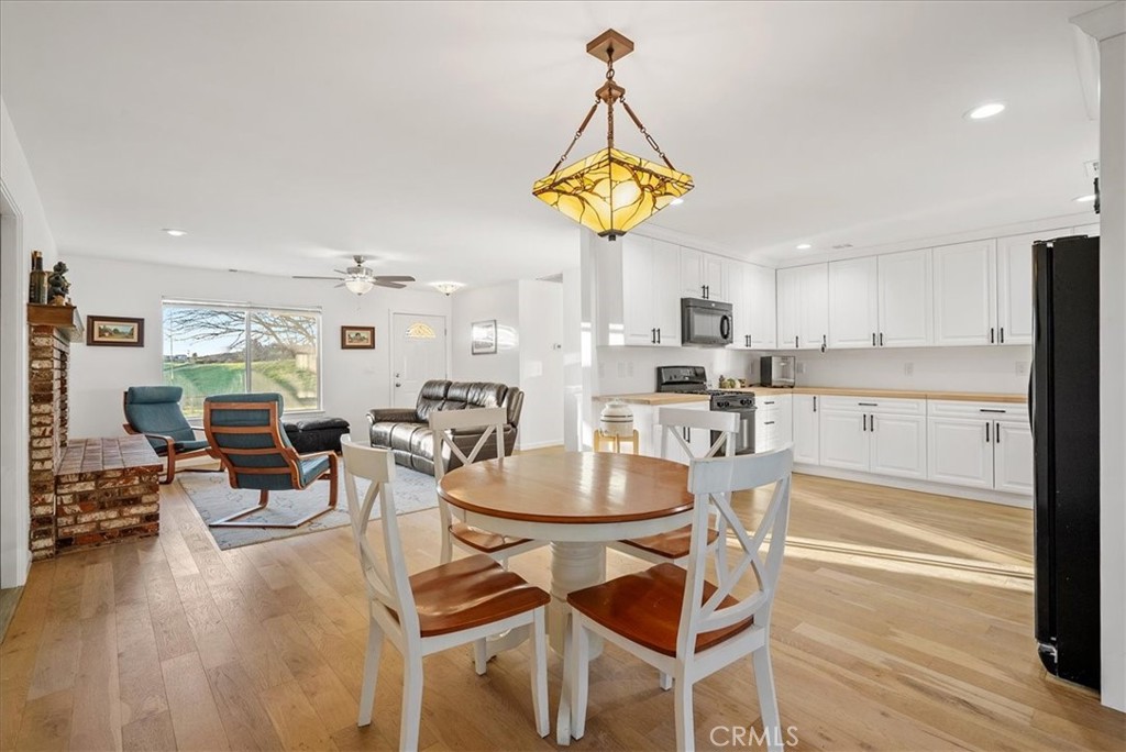 10225 Mission Almond Way