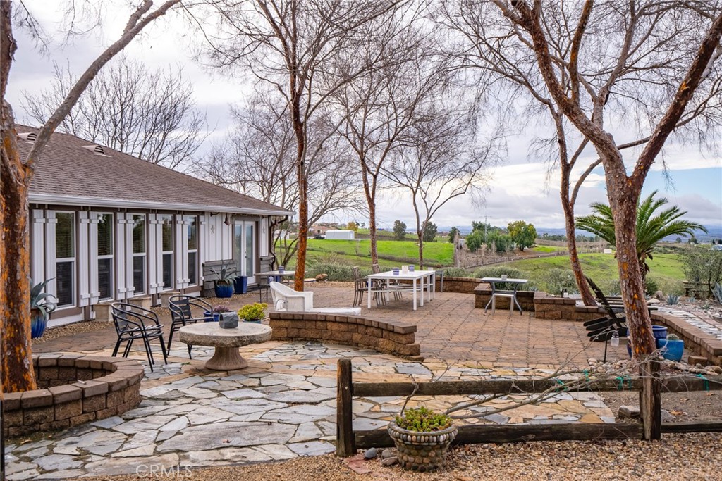 6175 Buckhorn Ridge Place